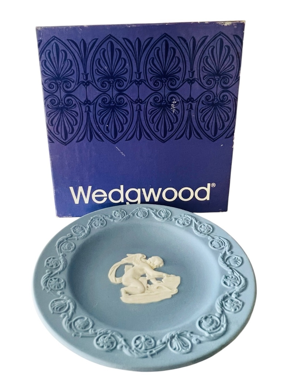 Vintage Wedgwood Blue Jasperware Cupid Ring Dish Pin Tray with Original Box